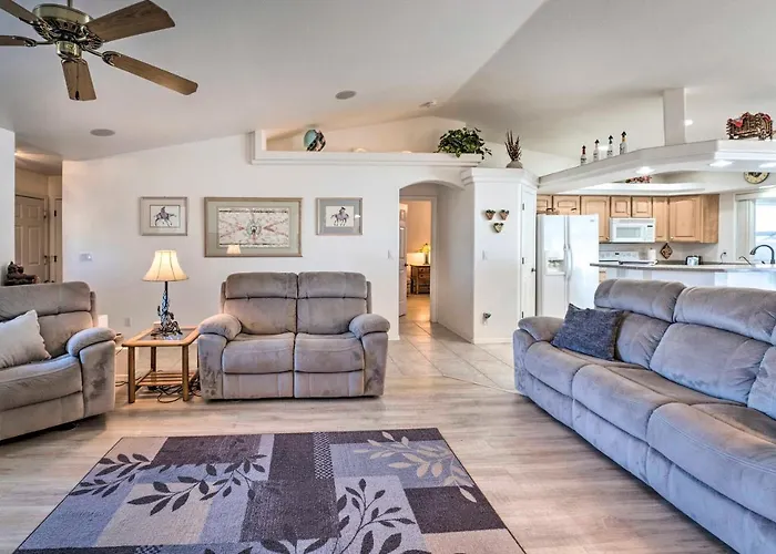 Charming Havasu 2 Mi To Body Beach! * Lake Havasu City
