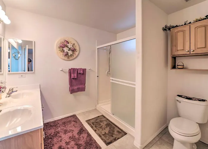 Holiday home Charming Havasu 2 Mi To Body Beach!